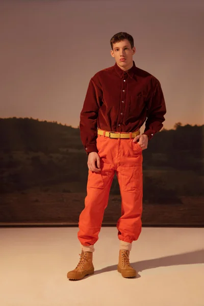 Look 13